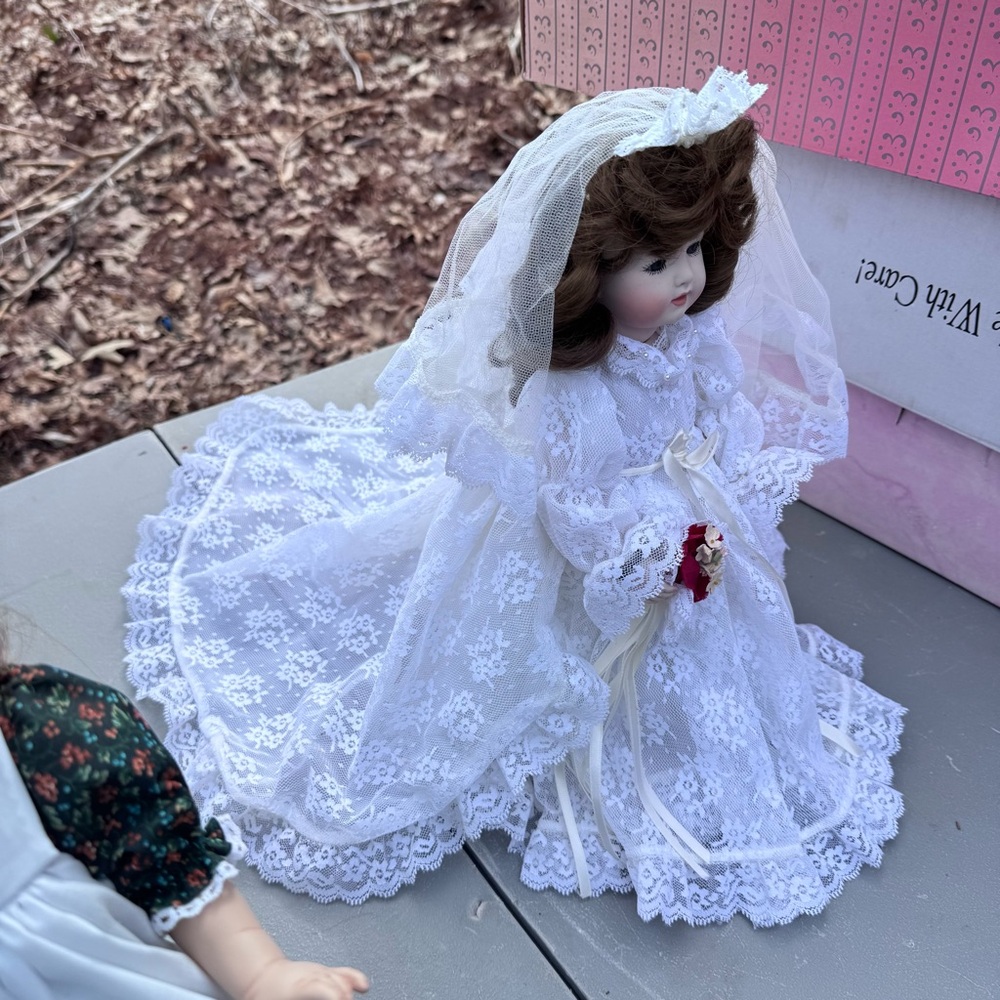 Elegant White Porcelain Lace Bride porcelain doll with stand